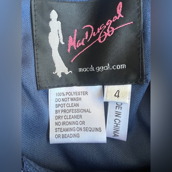 Mac Duggal Flash 62691 Gown Women’s Size 4 Sapphire Navy Blue Lace Formal Dress - Picture 9 of 10